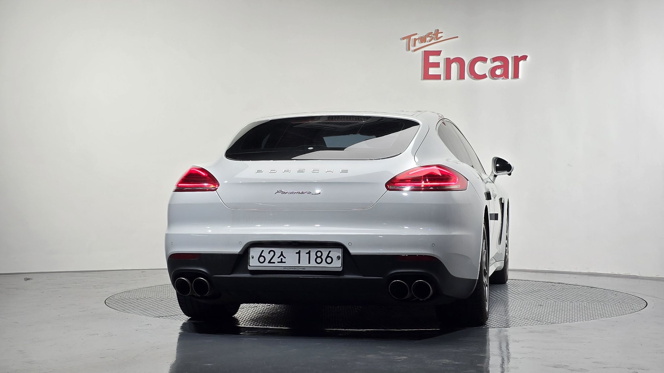 PORSCHE PANAMERA 2014