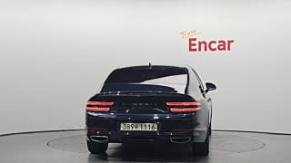 GENESIS G80 RG3 2021