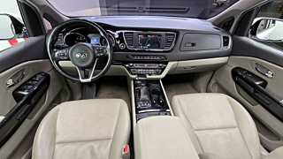 KIA CARNIVAL 2017