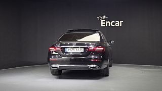 MERCEDES BENZ E-CLASS W213 2021