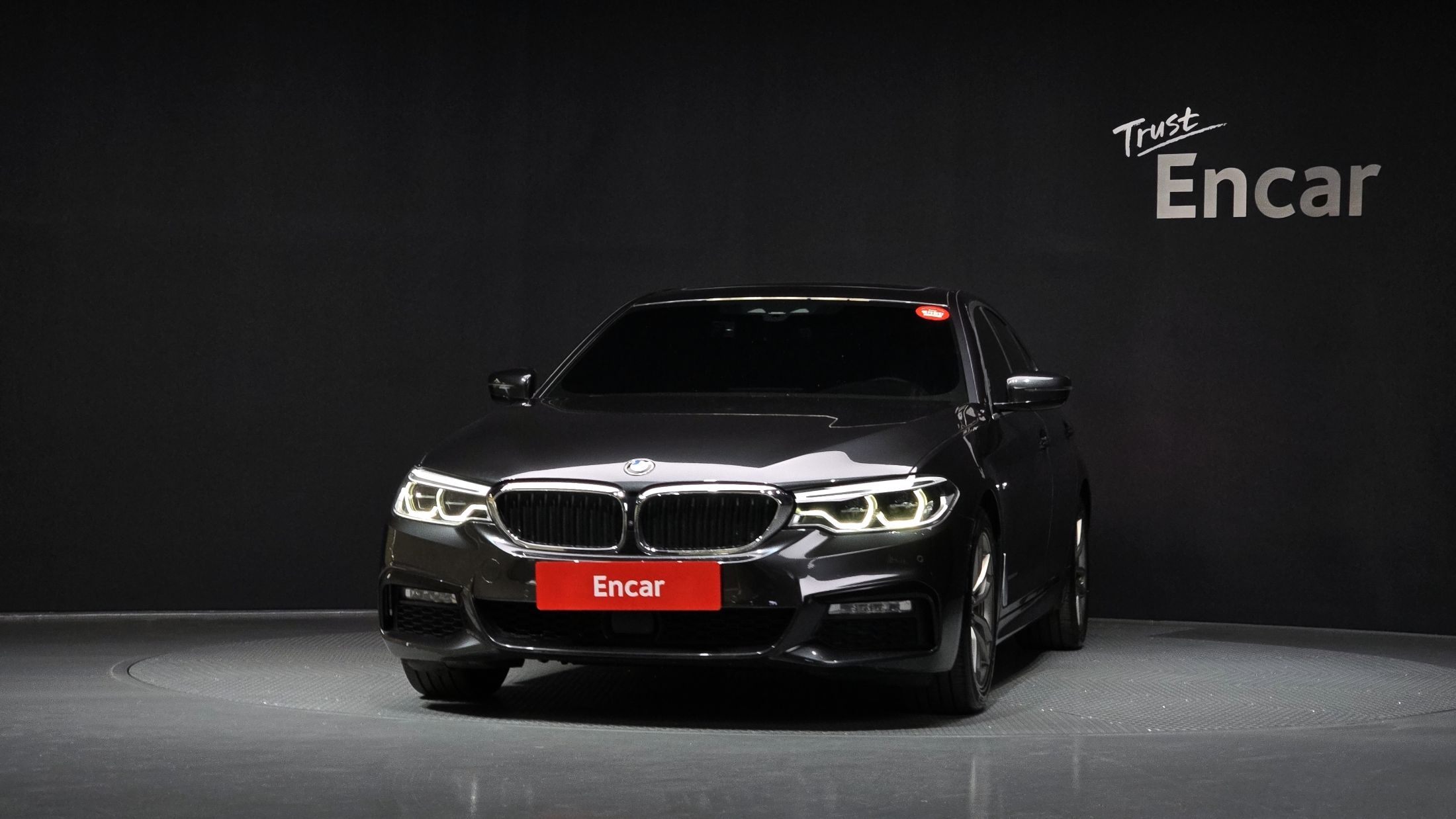 BMW 5-SERIES G30 2018