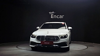 MERCEDES BENZ E-CLASS W213 2021