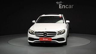 MERCEDES BENZ E-CLASS W213 2018