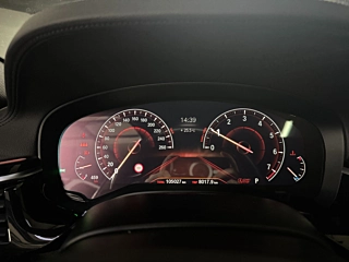 BMW 5-SERIES G30 2019