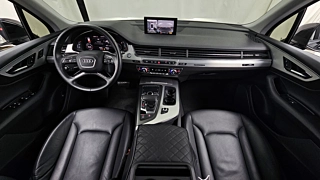 AUDI Q7 4M 2019