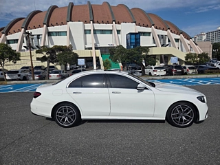 MERCEDES BENZ E-CLASS W213 2020