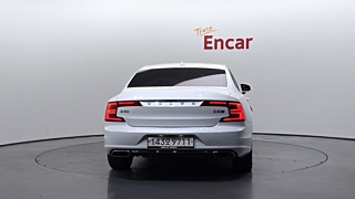 VOLVO S90 2019