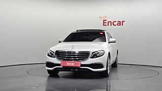 MERCEDES BENZ E-CLASS W213 2019