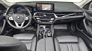 BMW 5-SERIES G30 2022