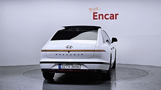 HYUNDAI GRANDEUR HYBRID GN7 2023