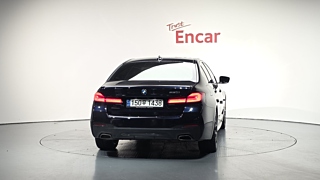 BMW 5-SERIES G30 2023