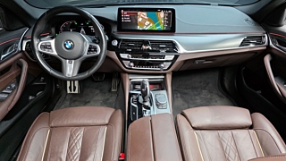 BMW 5-SERIES G30 2022