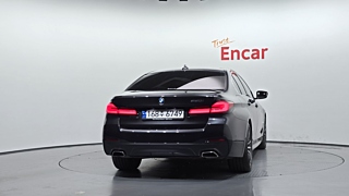 BMW 5-SERIES G30 2023