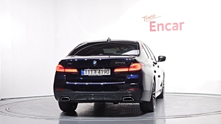 BMW 5-SERIES G30 2022