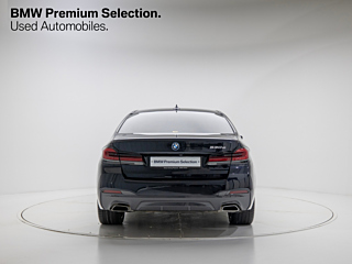 BMW 5-SERIES G30 2022