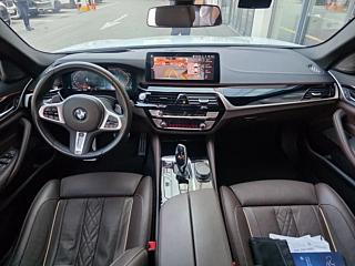 BMW 5-SERIES G30 2023