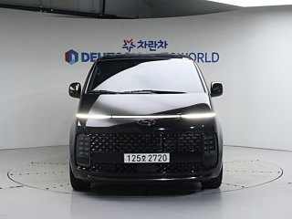 HYUNDAI STARIA 2021