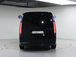 HYUNDAI STARIA 2021