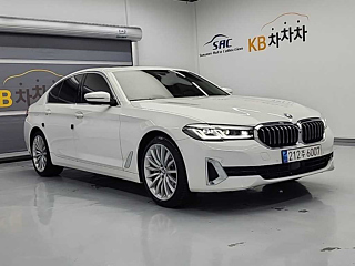 BMW 5-SERIES G30 2023