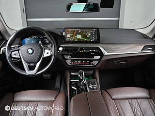 BMW 5-SERIES G30 2022