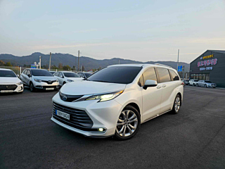 TOYOTA SIENNA 2022