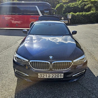 BMW 5-SERIES G30 2020