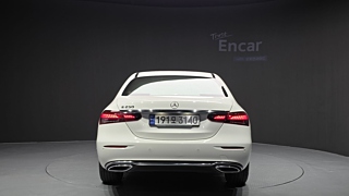 MERCEDES BENZ E-CLASS W213 2022