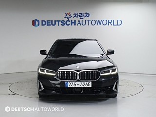 BMW 5-SERIES G30 2021