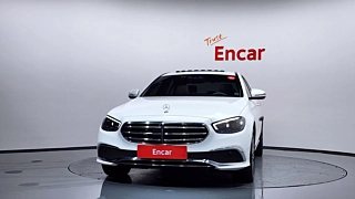 MERCEDES BENZ E-CLASS W213 2023