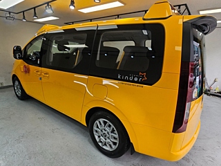 HYUNDAI STARIA 2025