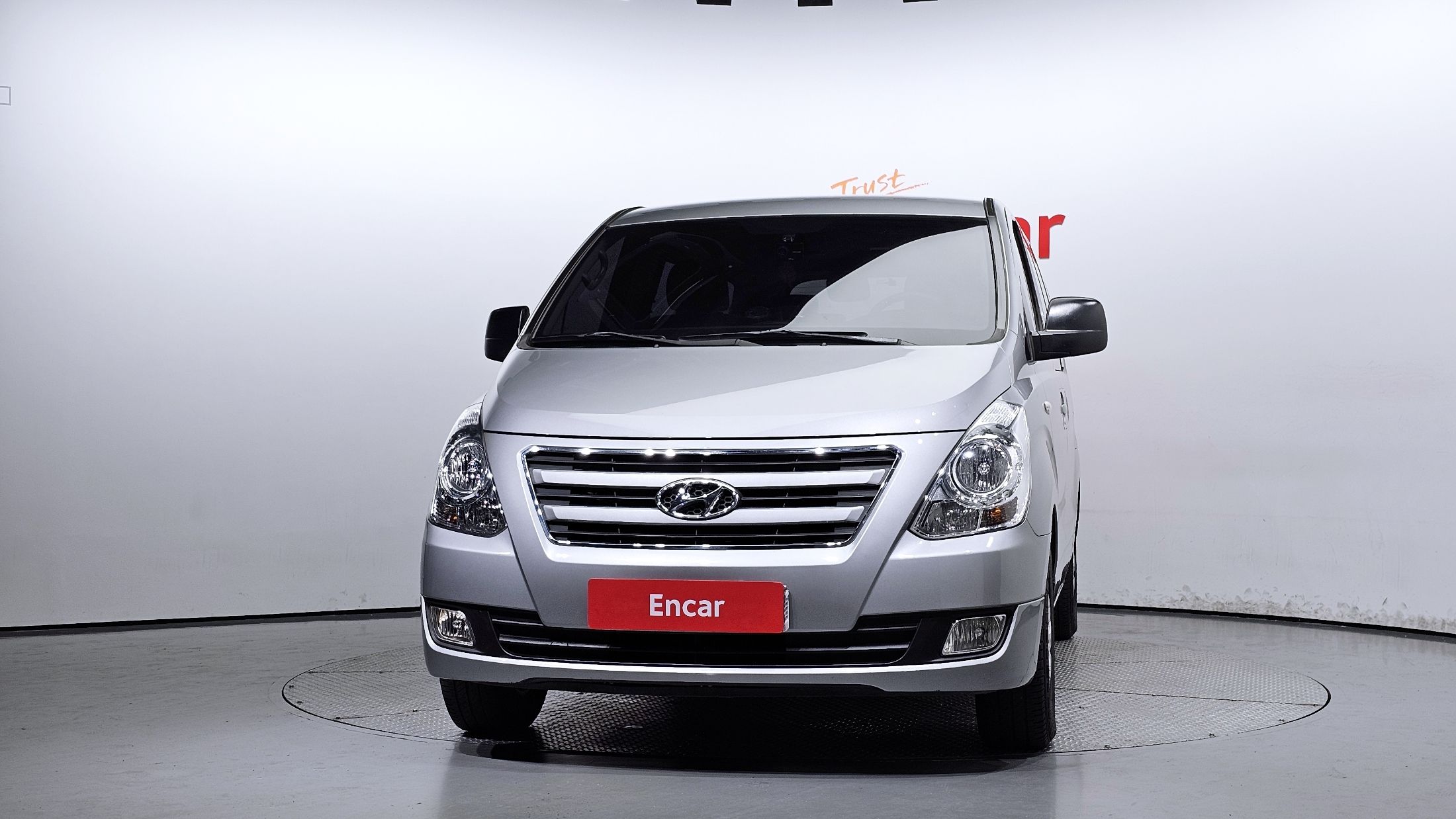 HYUNDAI STAREX GRAND 2016