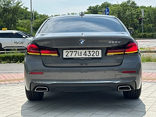 BMW 5-SERIES G30 2020