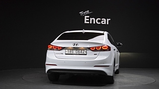 HYUNDAI AVANTE AD 2016