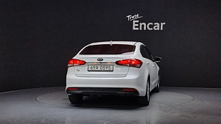 KIA K3 2016