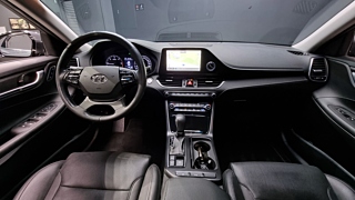 HYUNDAI GRANDEUR IG 2017