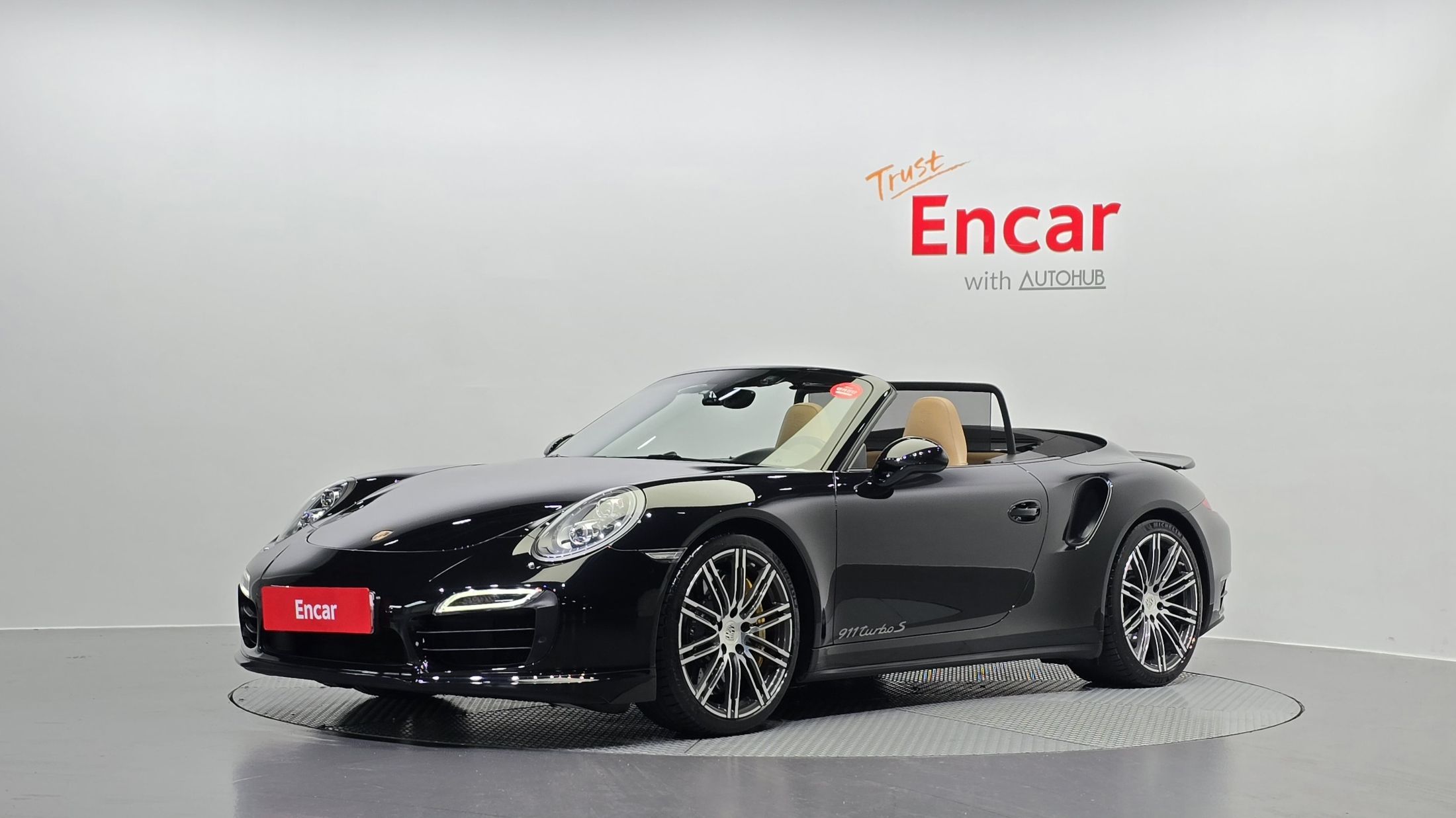 PORSCHE 911 2015