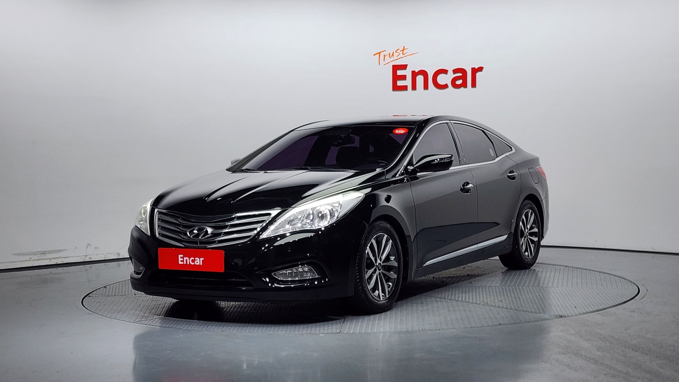HYUNDAI GRANDEUR HG 2011