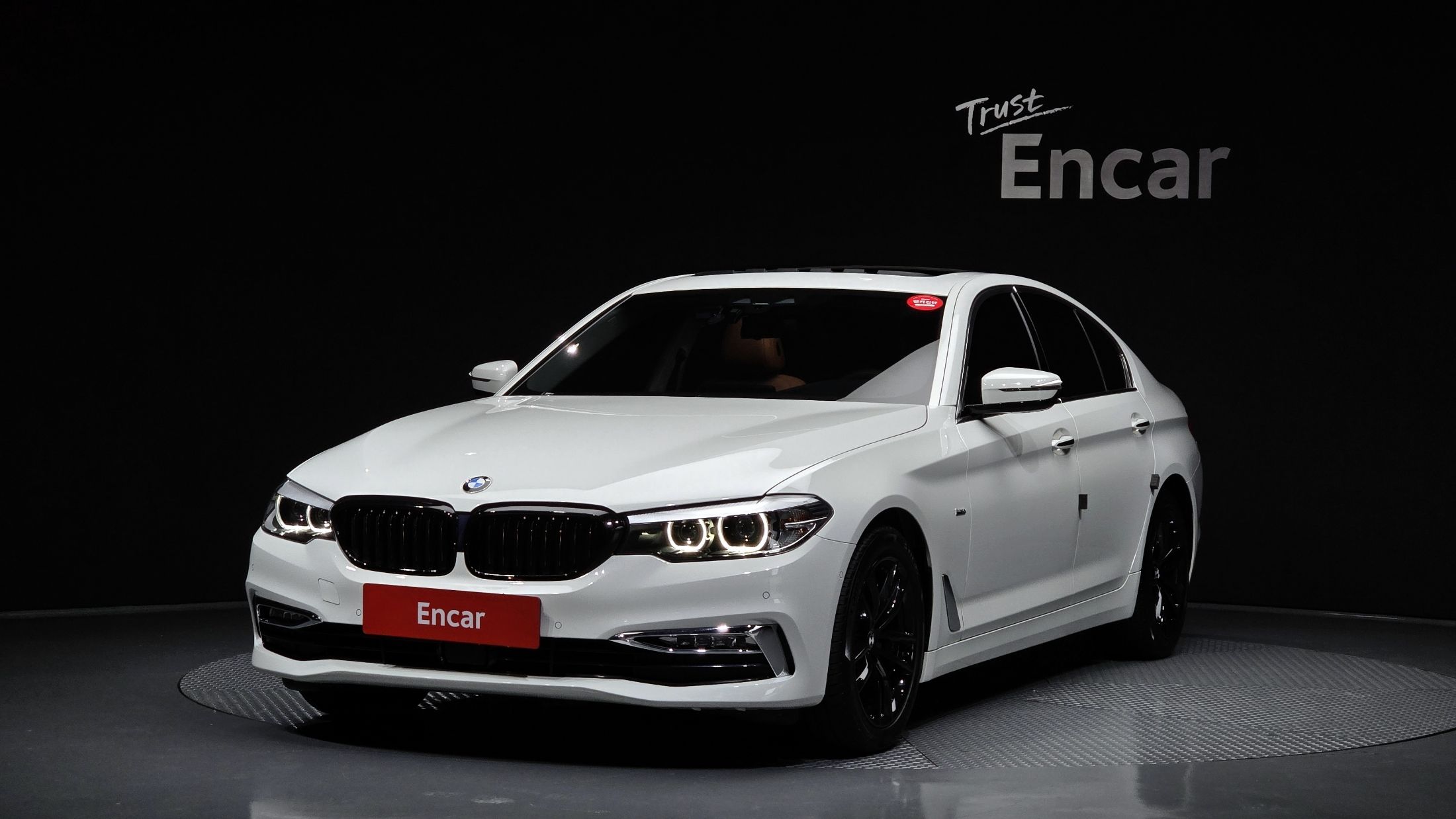 BMW 5-SERIES G30 2018