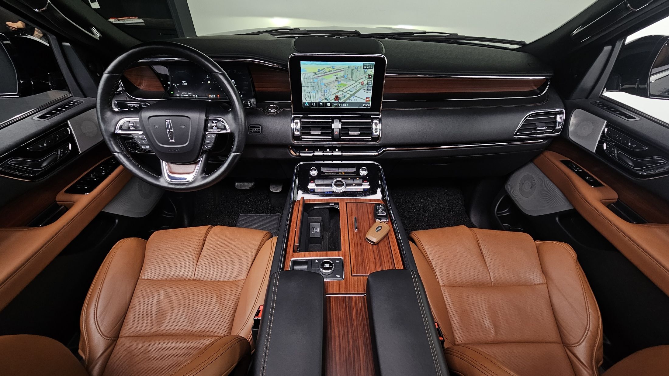 LINCOLN NAVIGATOR