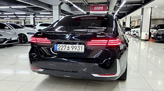 BMW 5-SERIES G60 2024