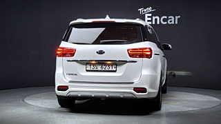 KIA CARNIVAL 2019