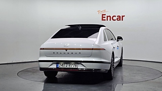 HYUNDAI GRANDEUR HYBRID GN7 2023