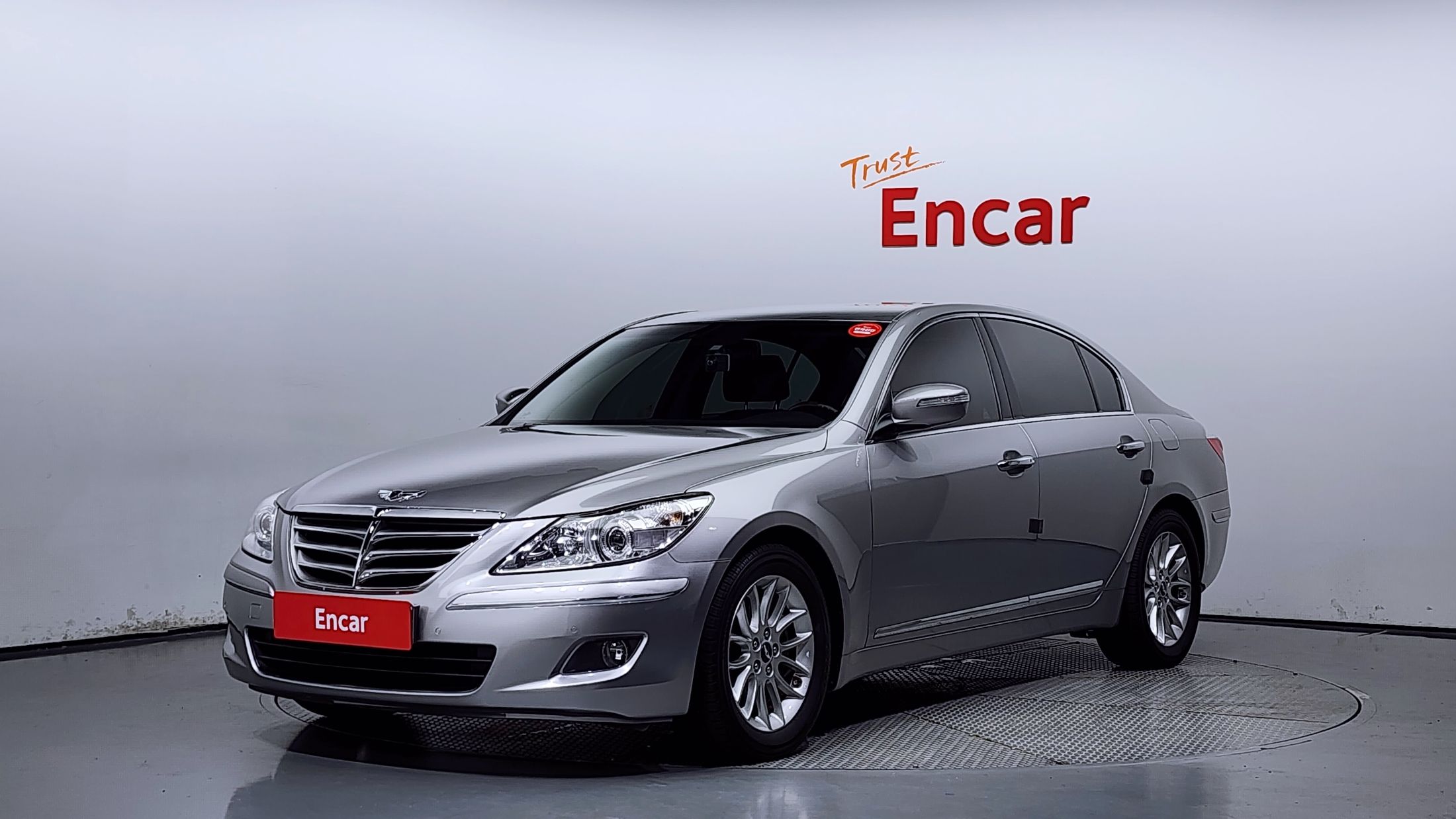 HYUNDAI GENESIS 2010
