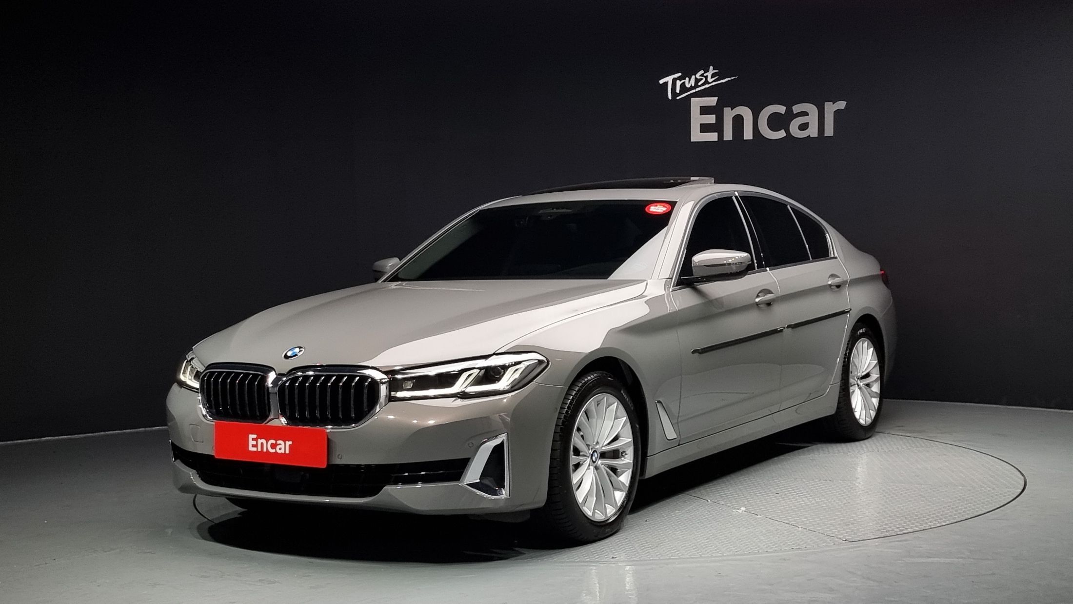 BMW 5-SERIES G30 2022