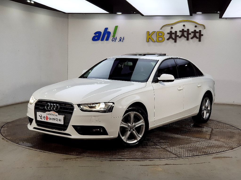AUDI A4 2013