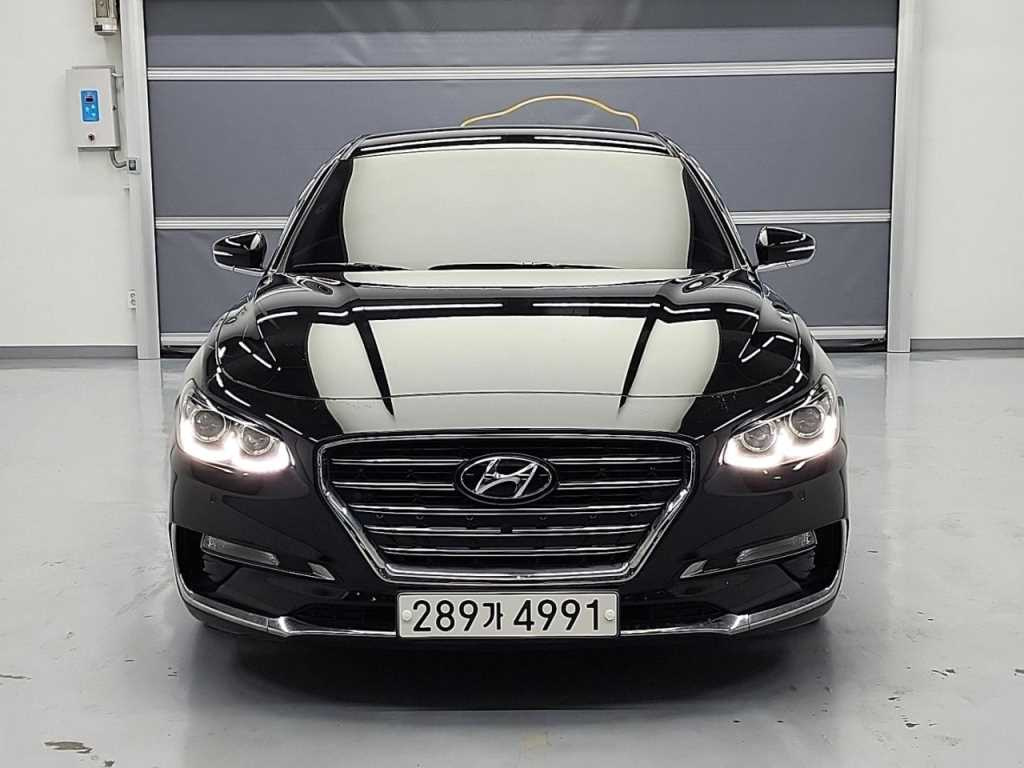 HYUNDAI GRANDEUR IG 2017