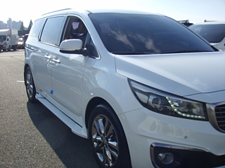 KIA CARNIVAL 2017