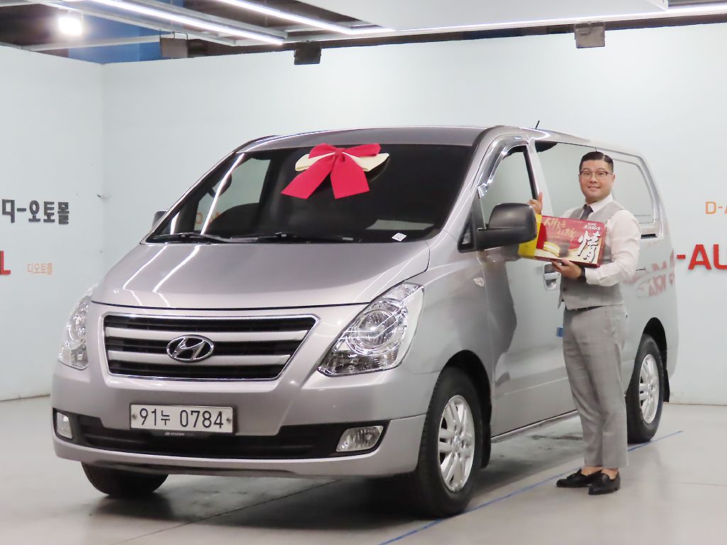 HYUNDAI STAREX GRAND 2017