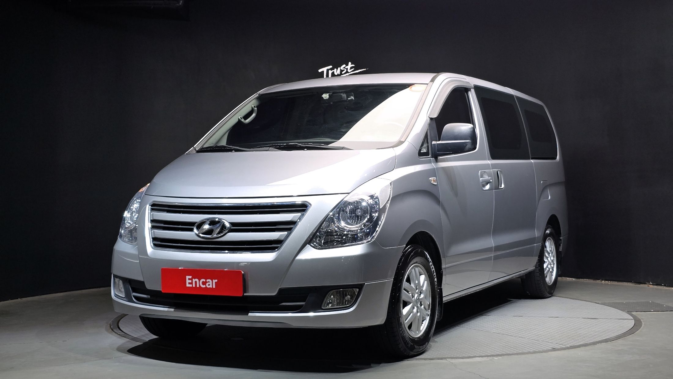HYUNDAI STAREX GRAND 2016