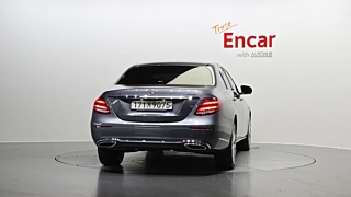 MERCEDES BENZ E-CLASS W213 2020